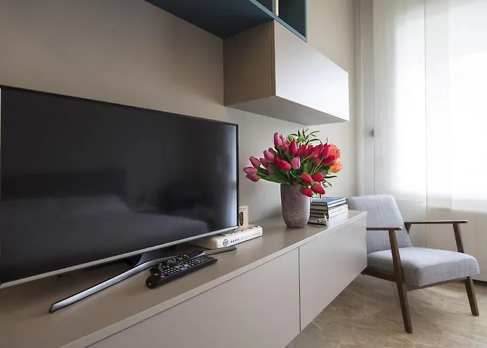 Contempora - Elvezia 8 - E12 Daire Milano