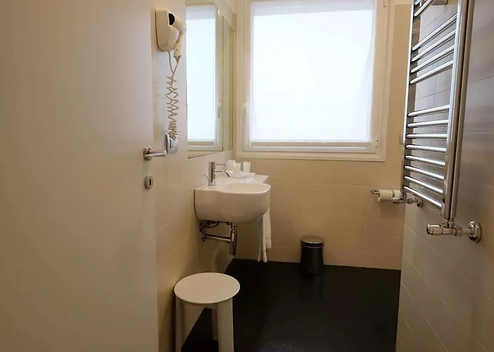 Western Major 4* Milaan