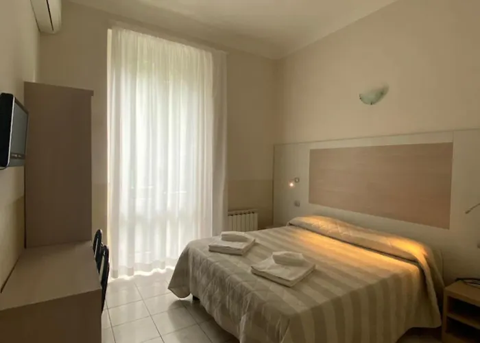 Due Giardini 2* ميلان