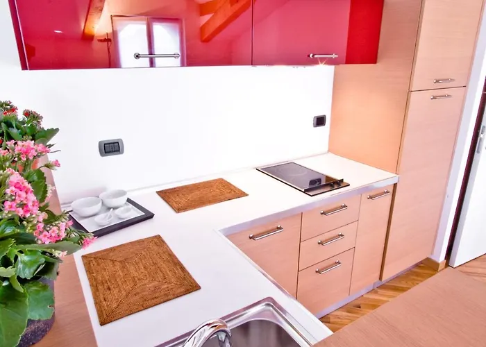 De La Gare Hotel apartamentowy 4*
