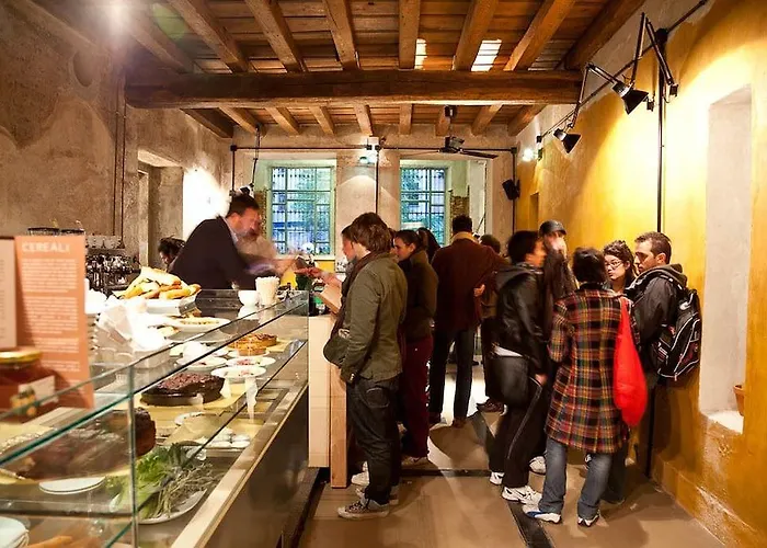 Un Posto A - All'interno Di Cascina Del 700 3* Milão