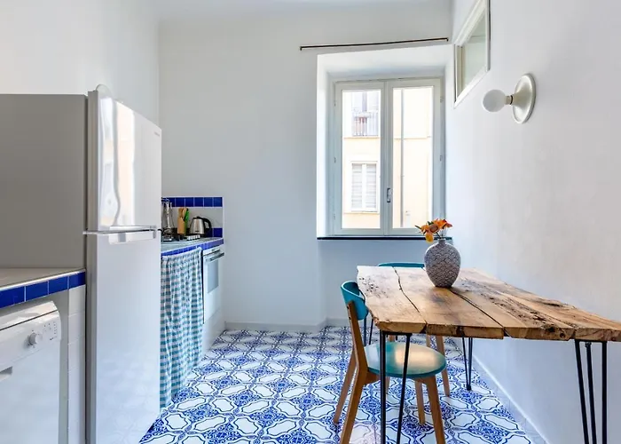 公寓 Porta Ticinese Colorful Apartment! 米兰