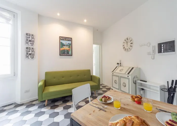 Апартаменты The Rent - Grazioso Bilocale Vicino Piazza Cinque Giornate *