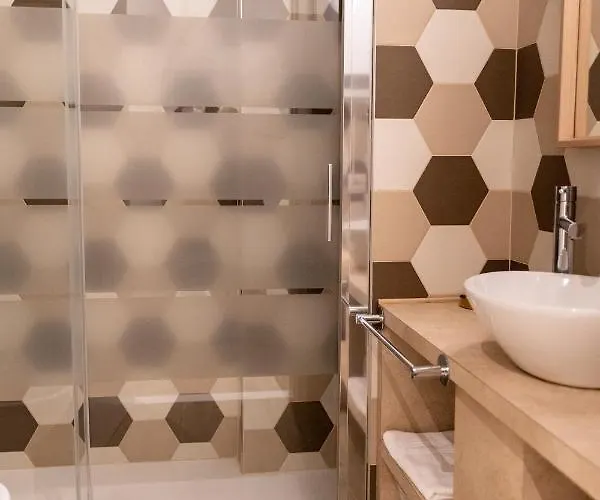 Mama House 4* Milano