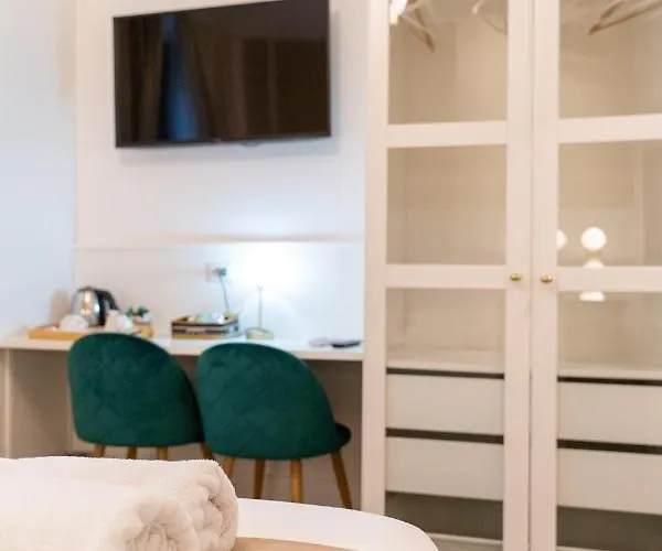 Mama House Pensionat