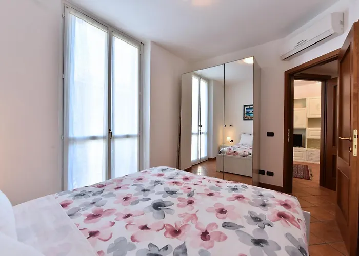 Apartament Pontaccio22 Apartment- Brera Centro Storico Mediolan