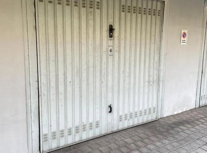 Apartman Casti - Mm3 Comasina Milánó