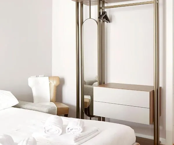 Prestige Boutique -piazza Duomo Apartamento 4*