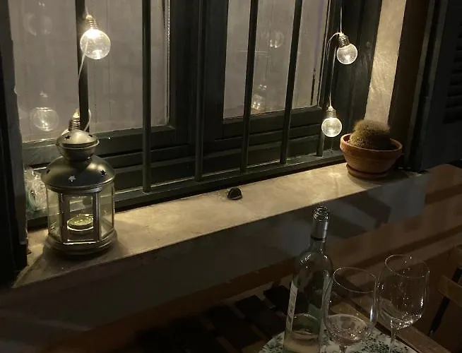 Squisito In Stabile Vecchia Apartament *