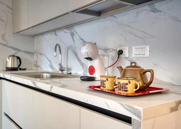 Guesthost - Casa Janas Apartman Milánó