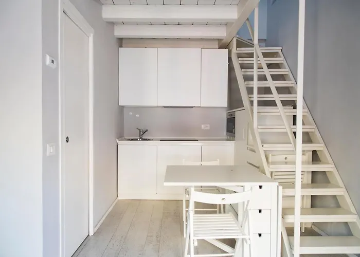 Youhosty - Custodi 12 Apartmán Milán