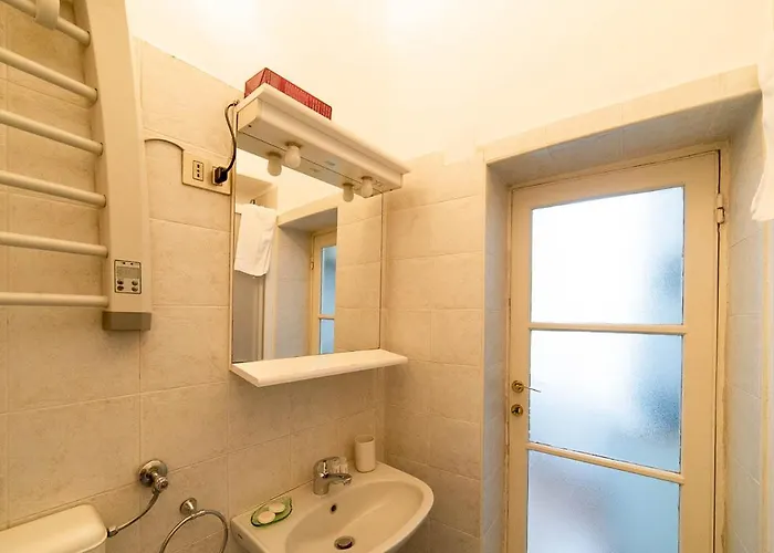 Apartamento Hbhall Navigli 21 *