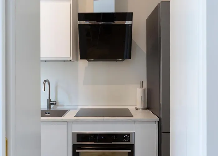 Elegant And Bright Apartment, Gerusalemme Milan