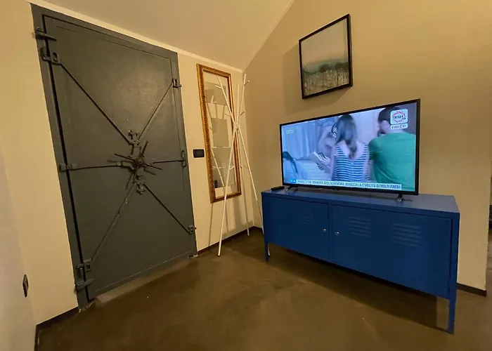 Fra Storia E Modernità Appartement Milan