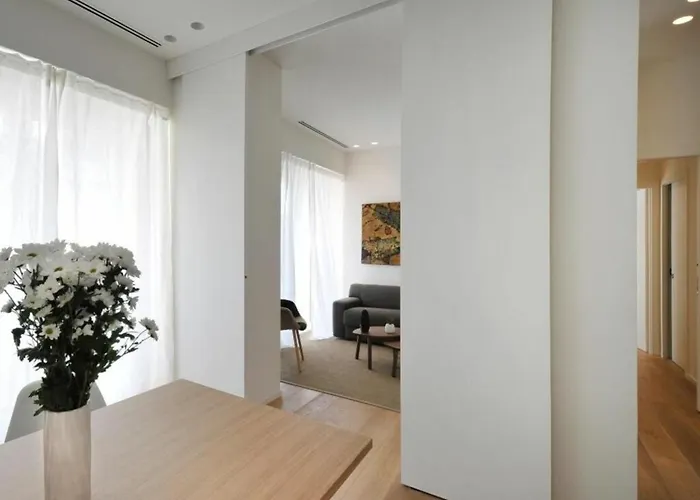 דירה Palazzo Beltrade By Halldis מילאנו