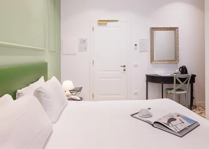 Antica Leonardo 3* Milaan