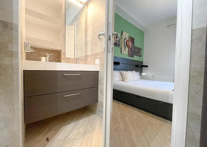 Milanholidays בית הארחה