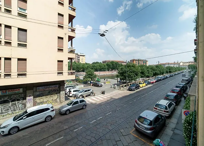 Hbhall Residenze Darsena Apartament