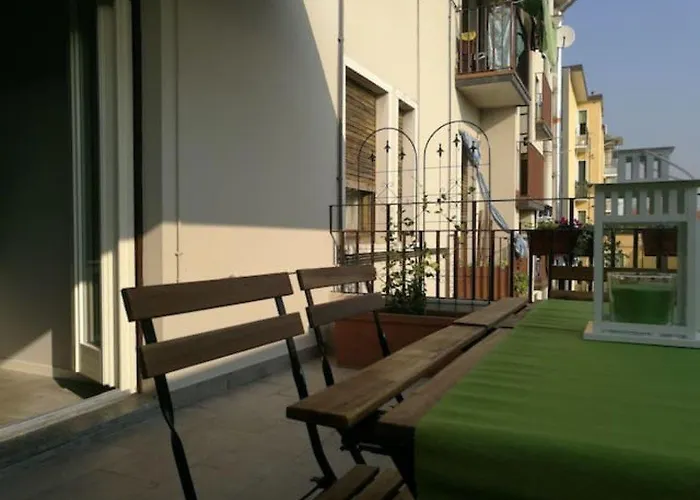 Con Grande Terrazzo In Via Lomellina - Lome 527 Apartman Milánó