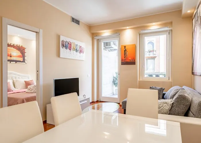Easylife - - Tenca 7s - Porta Venezia Apartment Milan