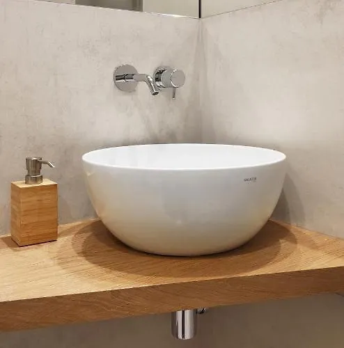 Navigli - Via Vigevano 아파트