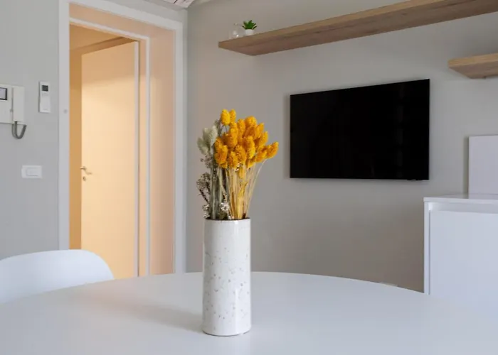 Bnbutler - Casati, 2 - Glamour In Citta Tra Shopping E Notturna Apartman *