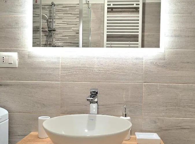 - San Siro Apartment *