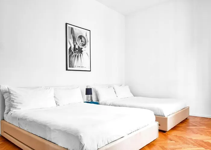 3 Bedrooms * Milán