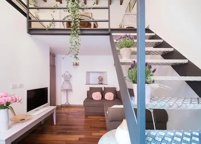 Romantic Loft Porta Venezia 밀라노