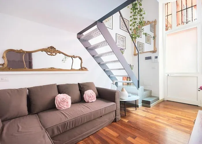 Romantic Loft Porta Venezia 아파트 *