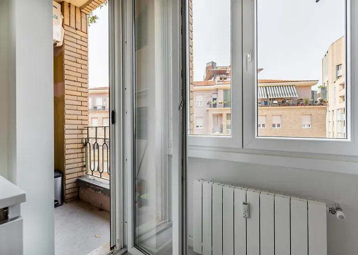 Appartement Guesthost - Garibaldi & Gae Aulenti Modern With Private Parking! Milaan