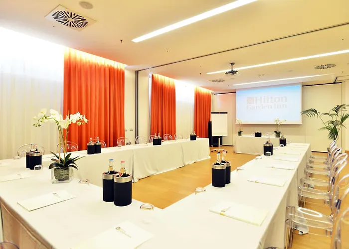 Hilton Garden North 4* Милан