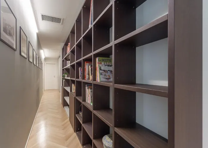 The Best Rent - Spacious Three-bedroom With Terrace