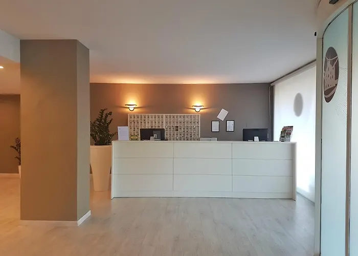 Welcome Hotel