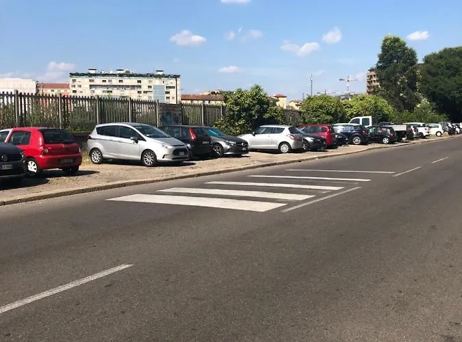 House Brembo Lägenhet Milano