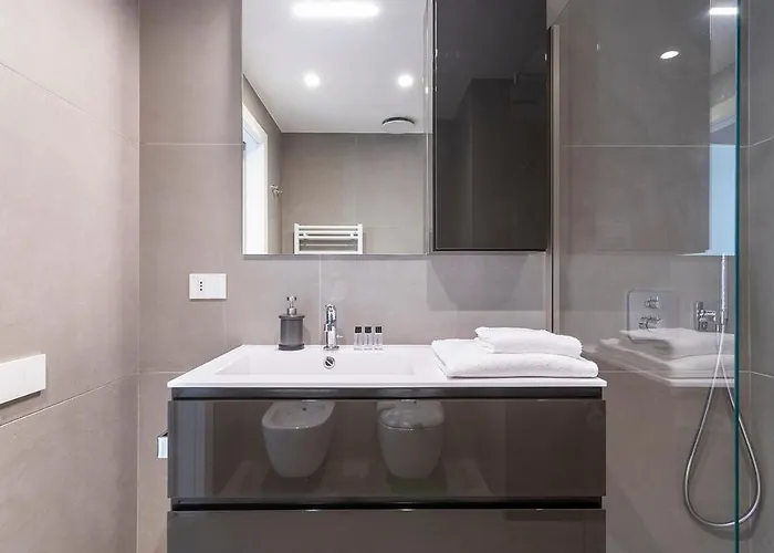 Easyhomes-central Tower