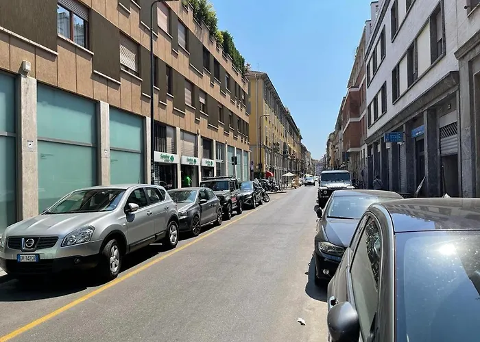 Kibilu - Via Casati 32 - Stazione - Corso Buenos Aires - Shopping Area *