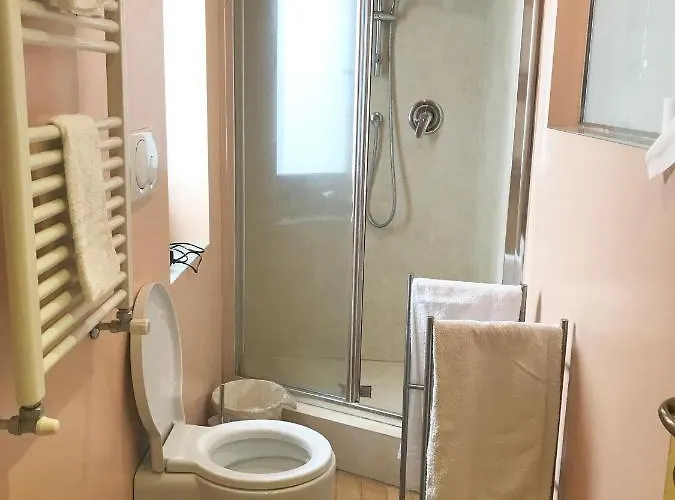 Casa Cairoli *
