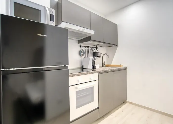 Suzzani 273 Hotel