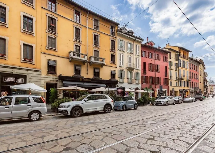 Brera Cosy Studio On 2 Levels! * ميلان