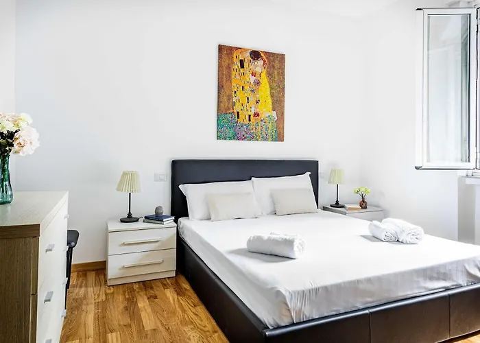 Joivy Adorable Flat With Balcony Milano