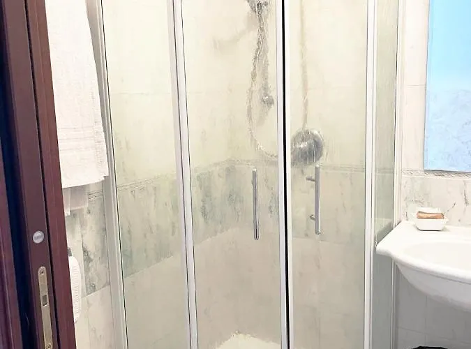 מלון Molise 2 3*