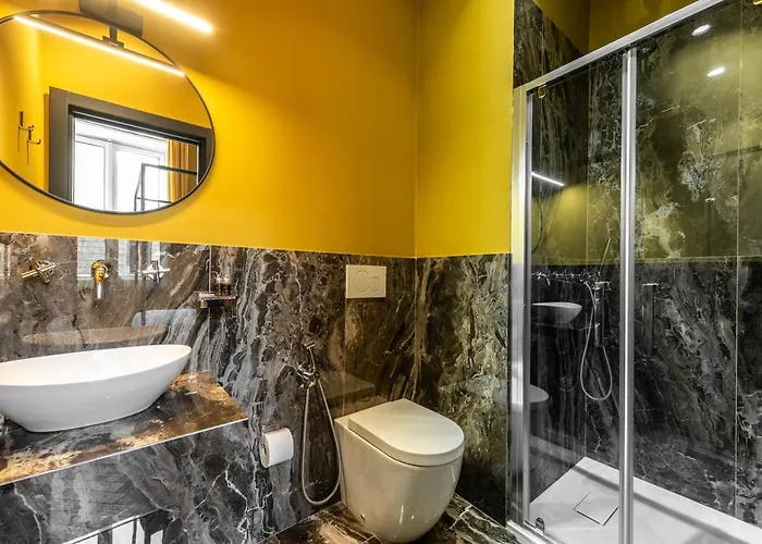 Dh Castello Πανσιόν