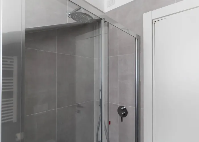 Italianway Easy - Commenda 35 Daire