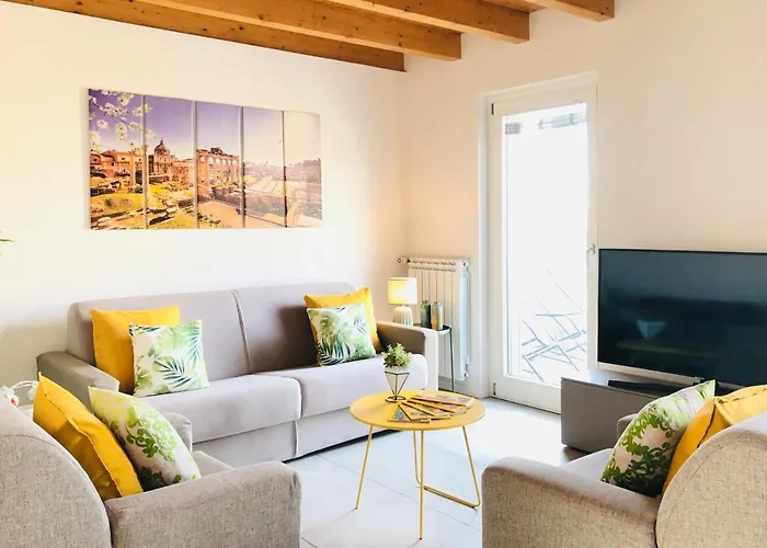 Stepandgo Navigli Апартаменты *