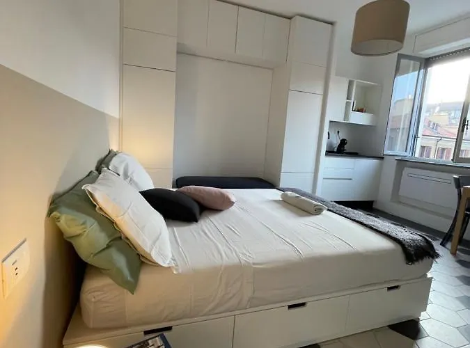 Apartment La Marina Di - Pier Lombardo Milan