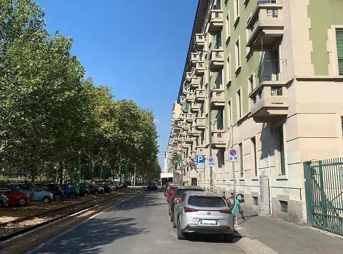 Amio - Next To M5 Ca Granda Appartement