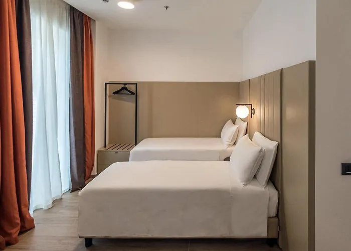 Hotell Bb Smarthotel Duomo Milano
