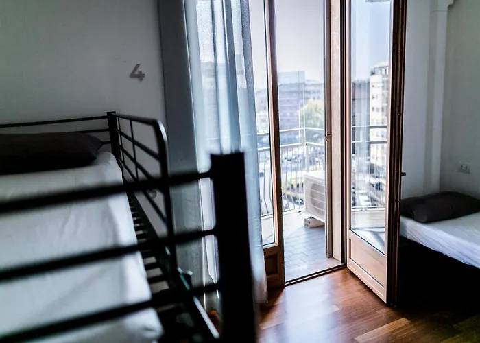 Bed & Breakfast B&B Best Hostel Milano