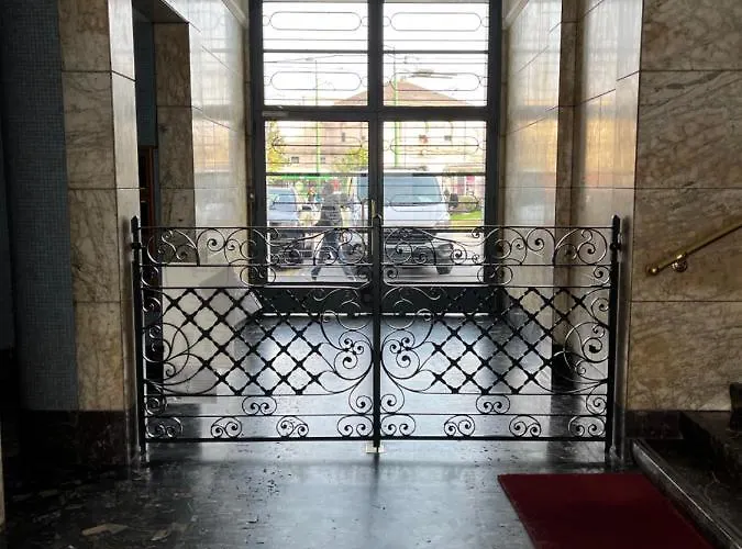 Citta Studi - Front Metro Lambrate *